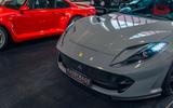 Ferrari 812 6.5 V12 Superfast DCT F1 - Ferrari 812: Automatik