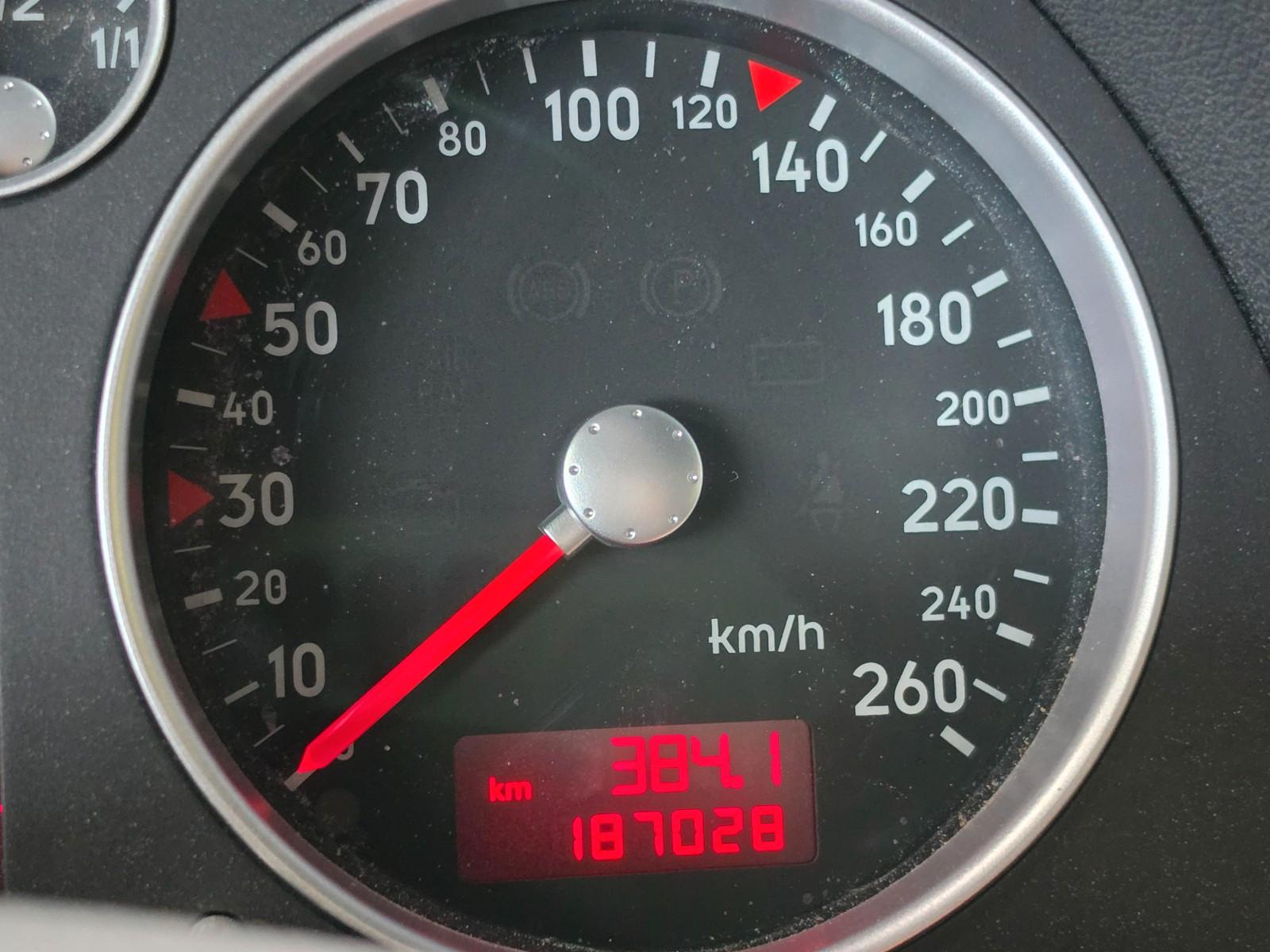 Audi TT Coupe 1.8T LEDER/Klima/LM-AW/Top