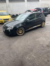 Volkswagen Vw Golf 5 2.0 TDI - Volkswagen Golf aus 2004: TDI