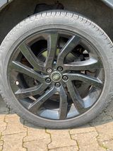 Land Rover Discovery Sport TD4 132kW Automatik 4WD HSE ... - Land Rover: Rot, Sport