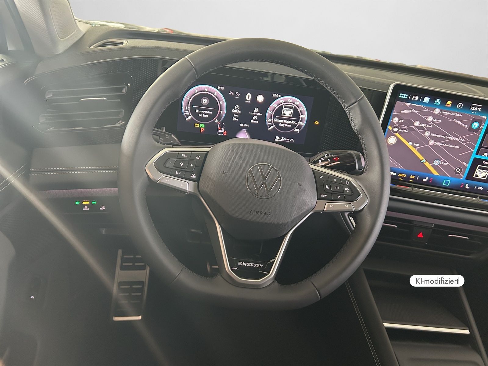 Volkswagen Tiguan - Bild 10