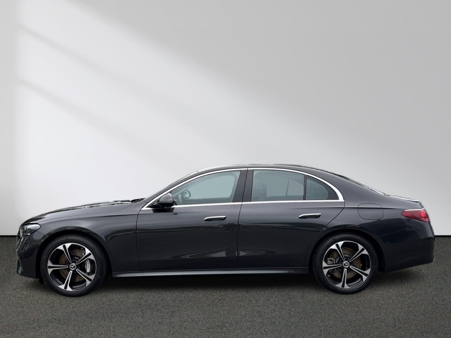Mercedes-Benz E 300 de Avantgarde Totwinkel Ambiente+ CarPlay imagem 3