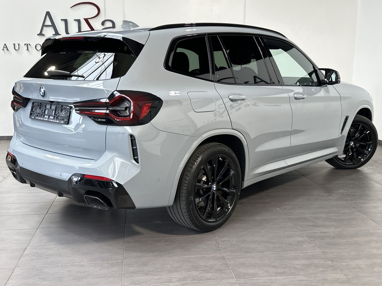 Fahrzeugabbildung BMW X3 M40i NAV+LED+HEAD-UP+360°+ACC+20ZOLL+HIFI+VC