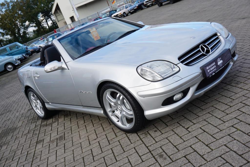 Mercedes-Benz SLK 32 AMG