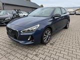 Hyundai i30 Intro - Hyundai i30: Intro