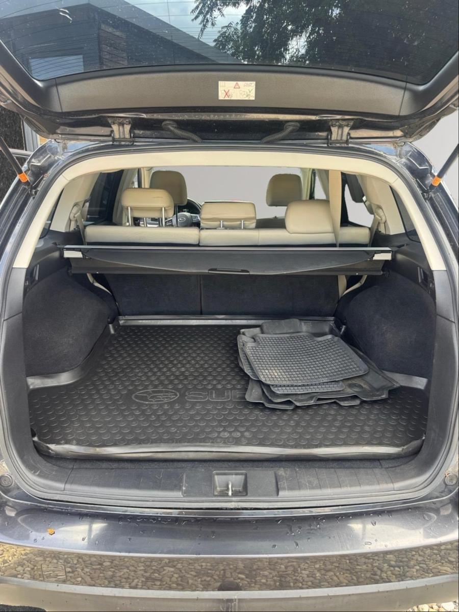 Subaru Legacy 2.0d 4WD Kombi/Outback AHK Navi Kamera