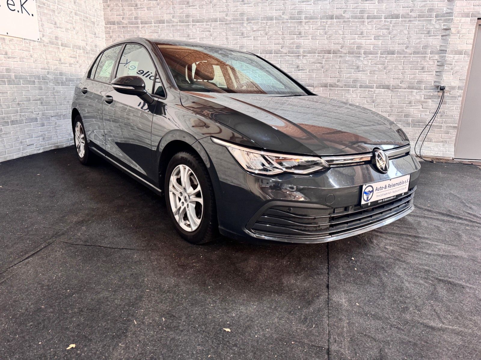 Volkswagen Golf VIII Lim. 2.0 TDI Life/LED/AMBIENTE/CARPLAY imagem 3