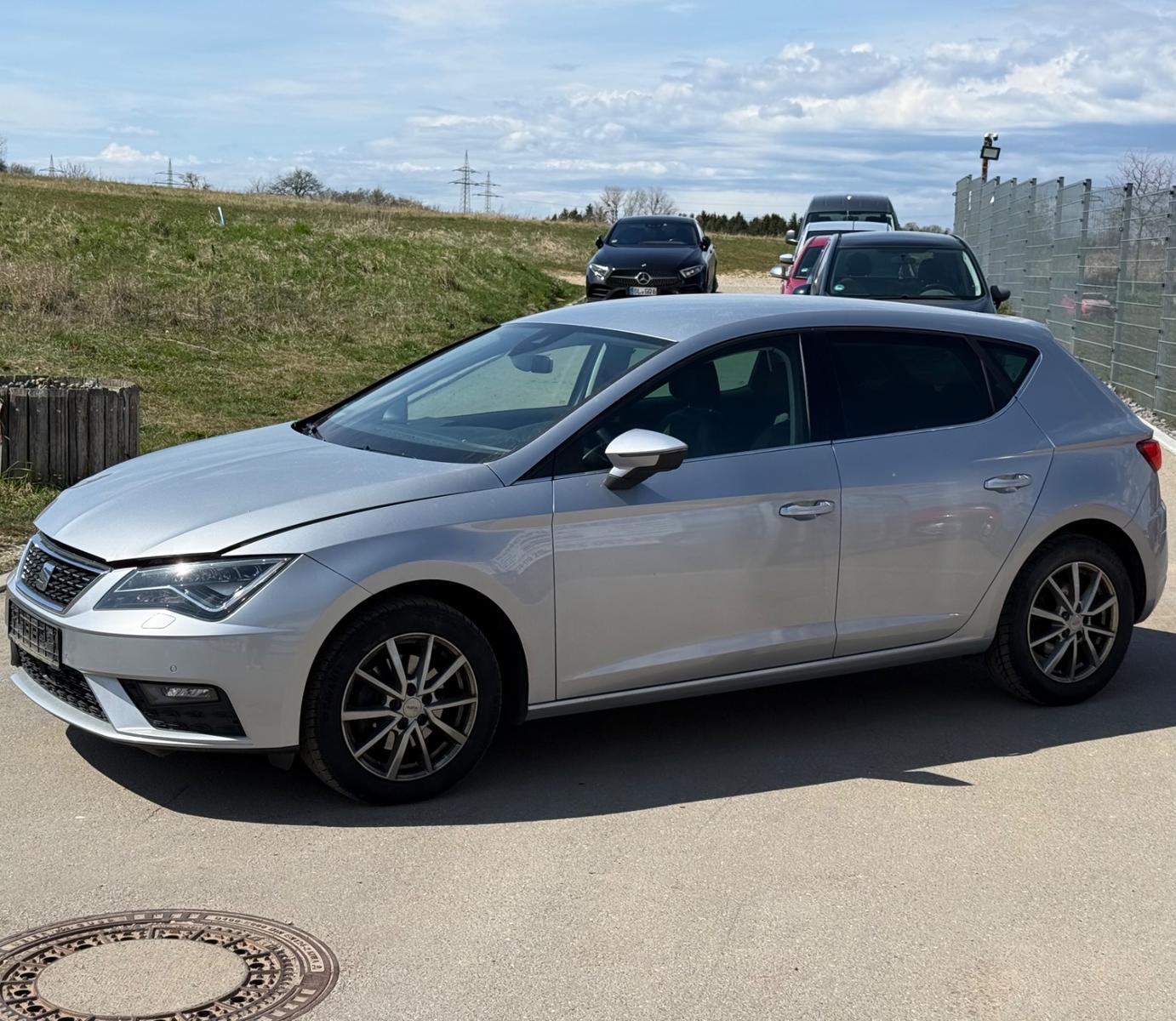 Seat Leon 2.0 TDI DSG Xcellence *EURO.6*LEDER*NAVI*LM