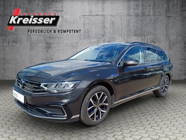 Passat Variant 1.4 TSI GTE DSG/AHK/ACC/NAVI/LED/