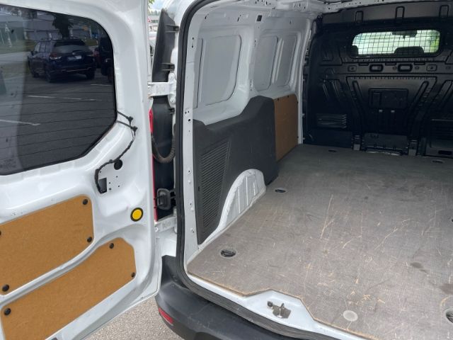 Fahrzeugabbildung Ford Transit Connect 1.5 ECOBlu 230 Trend L2 Autom. A