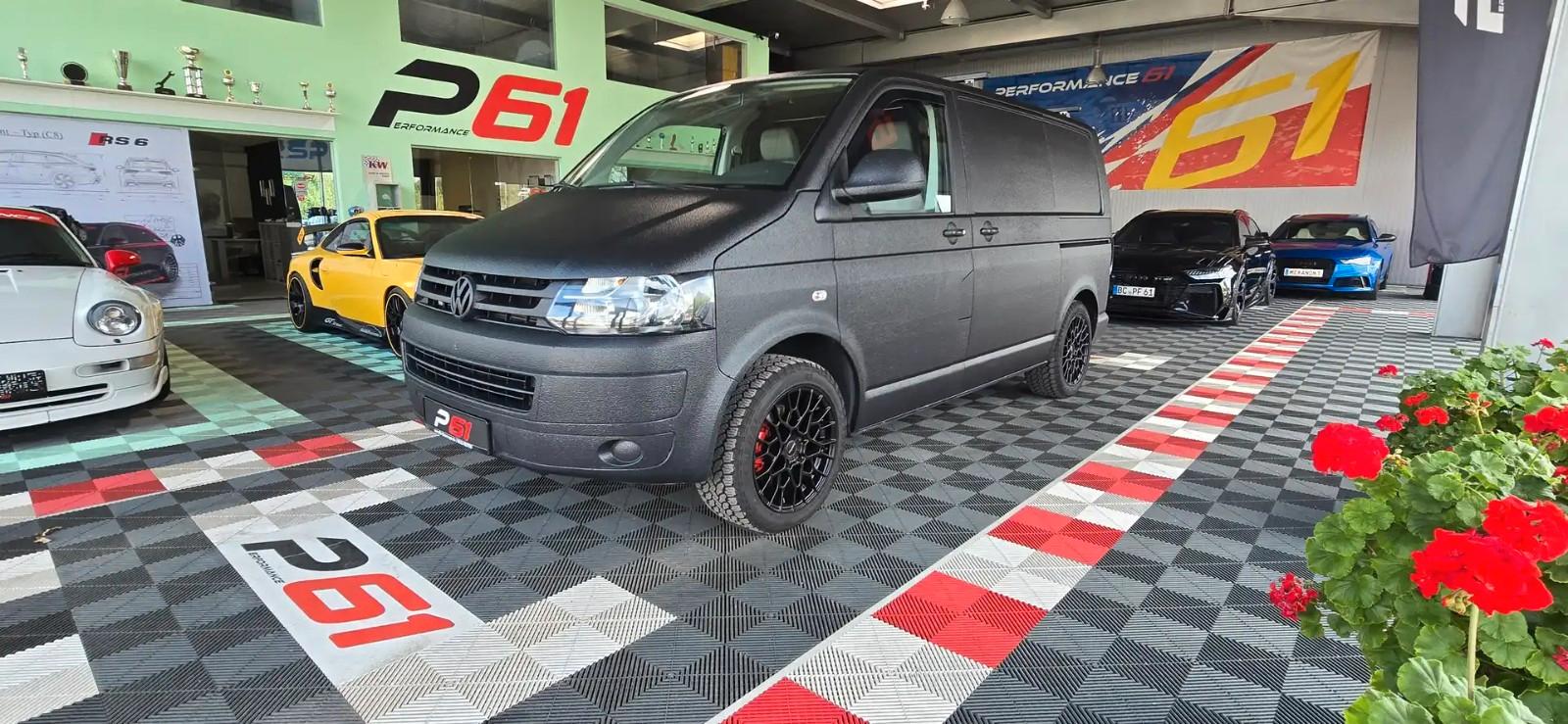Volkswagen T5 Umbau/Raptorlack/Rü.Kamera/Türen beidseitig