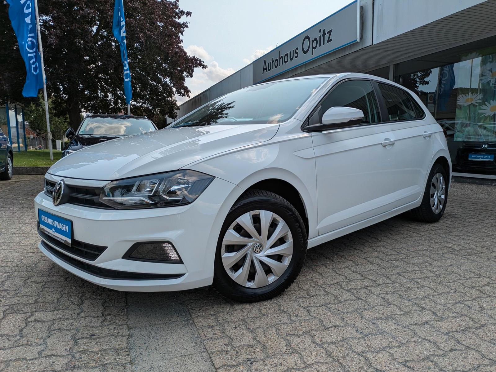 Volkswagen Polo 1.0 Trendline *1.HAND, TÜV NEU*