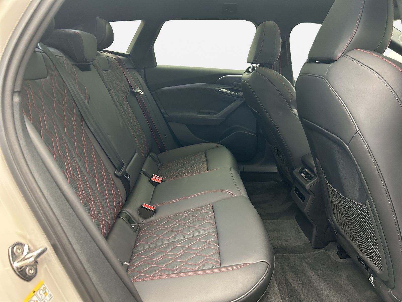 Audi A6 e-tron - Bild 17