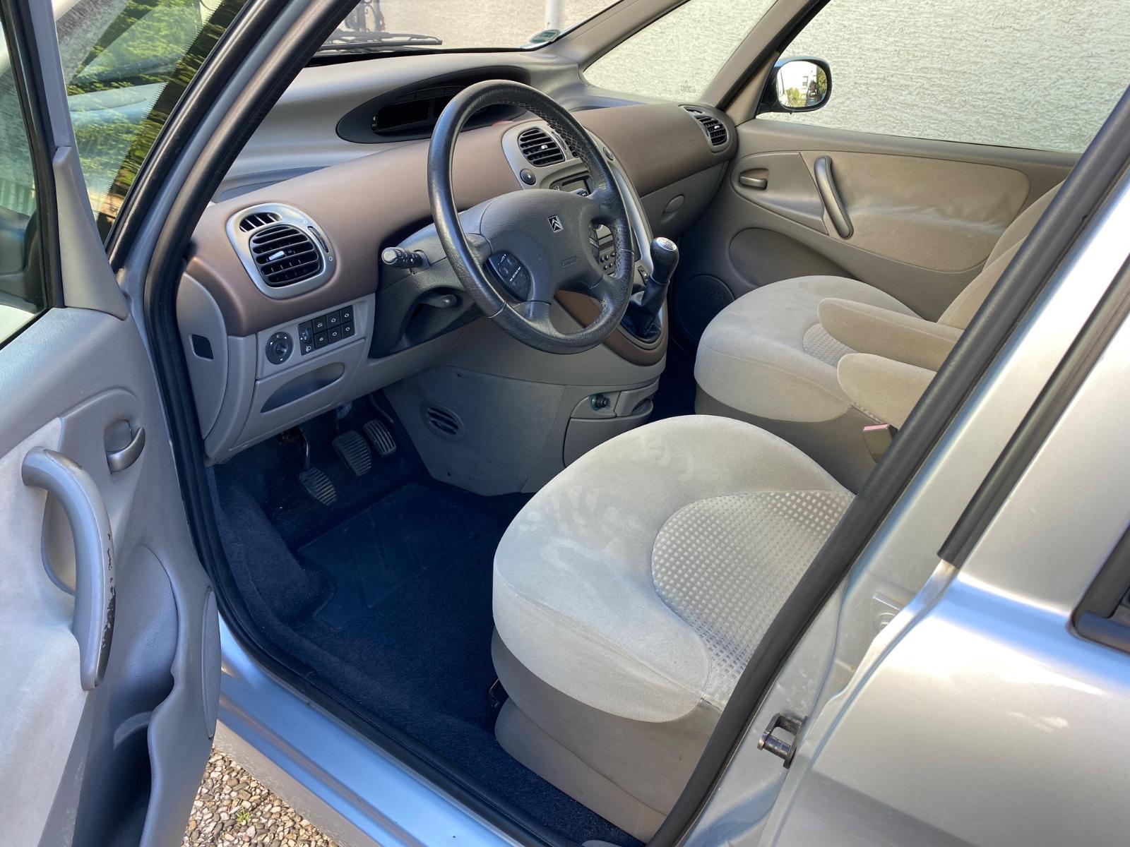 Citroën Xsara Picasso 1.8 16V Exclusive Exclusive
