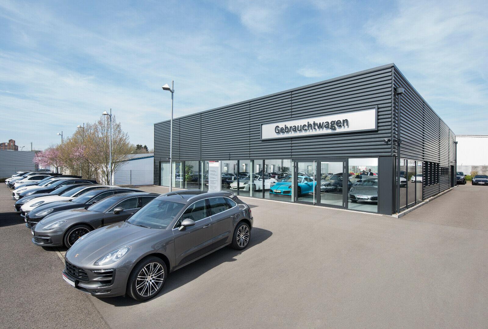 showroom-image-main