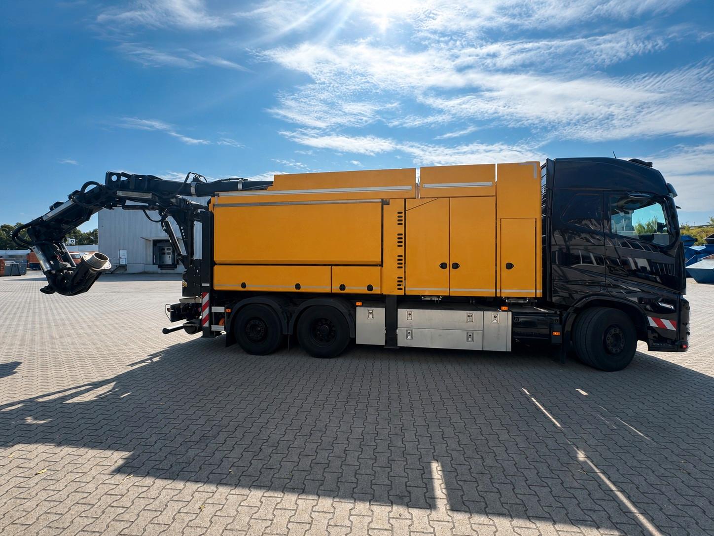 Volvo FH 540 6x2 MTS DINO 8 Saugbagger