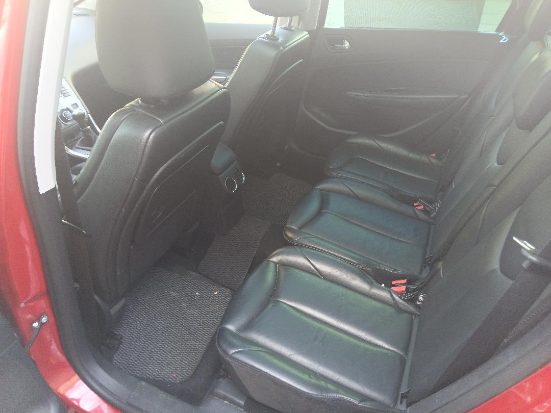 Peugeot 308 2010 — photo 11