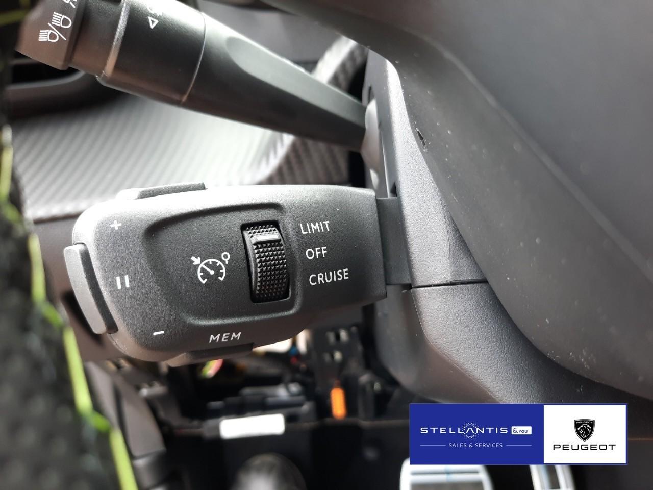 Peugeot 2008 Mild Hybrid 145 GT