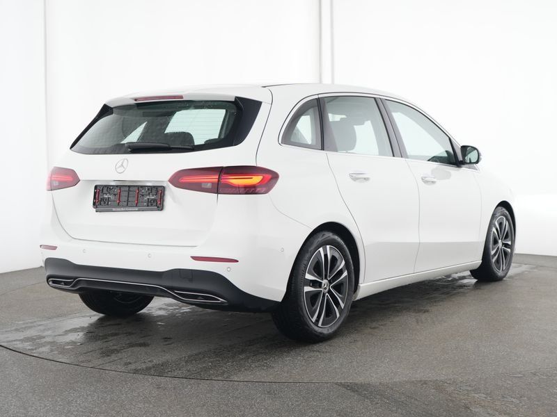 Fahrzeugabbildung Mercedes-Benz B 200 Progressive*AHK*360°*Distro*Totwinkel*LED*