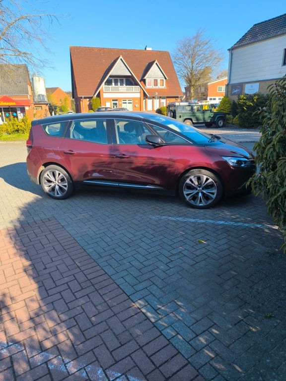 Image of Renault Grand Scenic