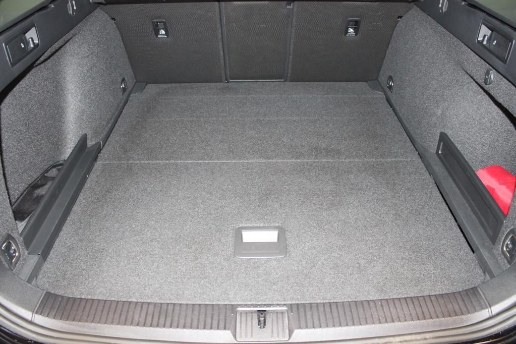 Volkswagen Passat Variant Elegance 2.0 TDI SCR PDC*RFK*Klim