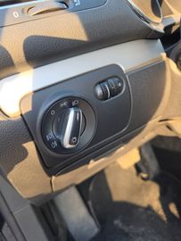 Volkswagen Golf - 9