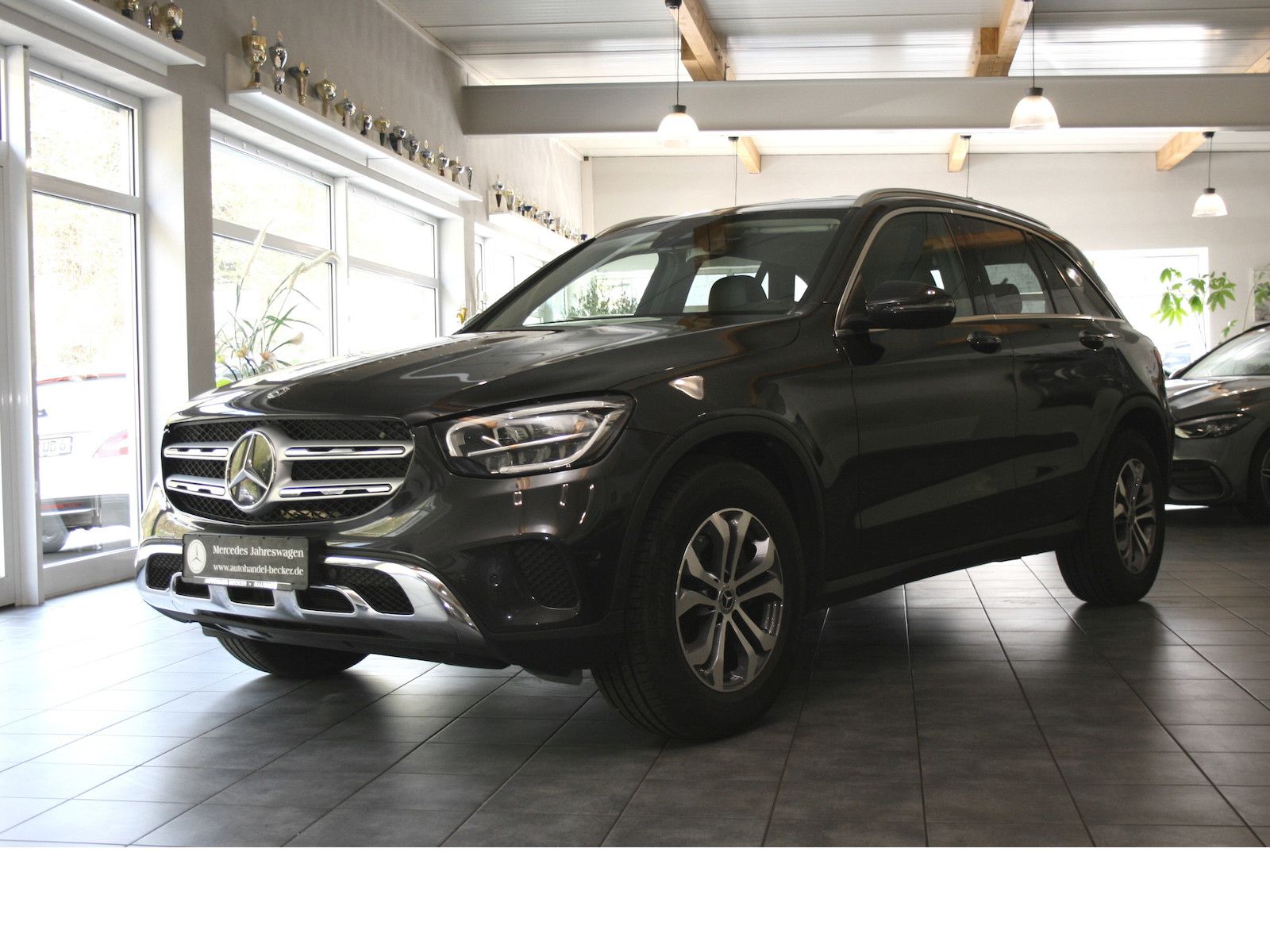 Fahrzeugabbildung Mercedes-Benz GLC 220 d 4M Offroad *LED*Totwinkel*Standheizung