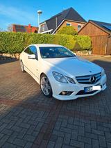 Mercedes-Benz E 200 CGI, AMG-Sportpaket, Diamantweiss