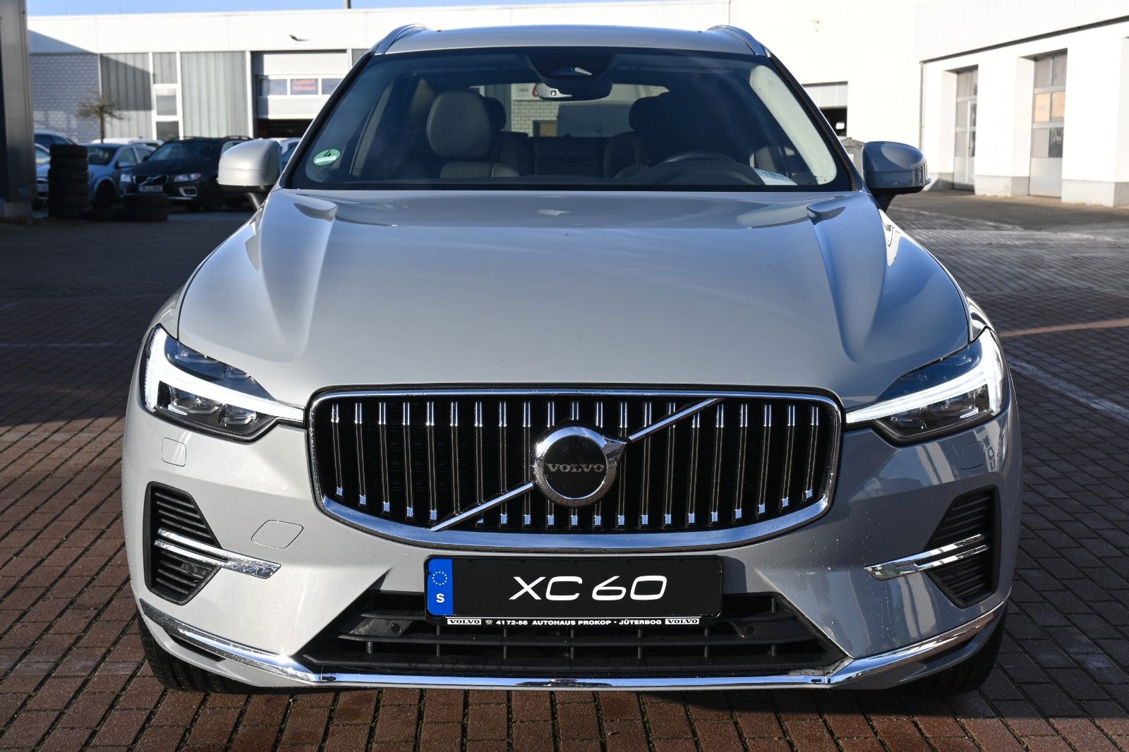 Fahrzeugabbildung Volvo XC60 T6 RC AWD 0,5% *H&K**FSHZG*BLIS*ACC