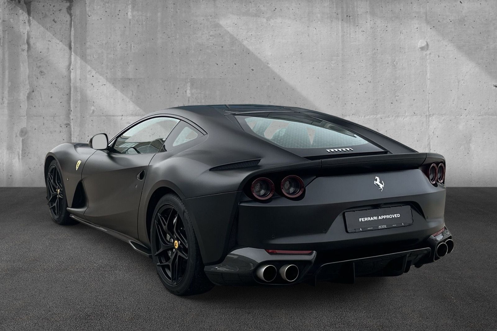 Fahrzeugabbildung Ferrari 812*100% Karbon*LED*Lift*JBL*Display*Kamera