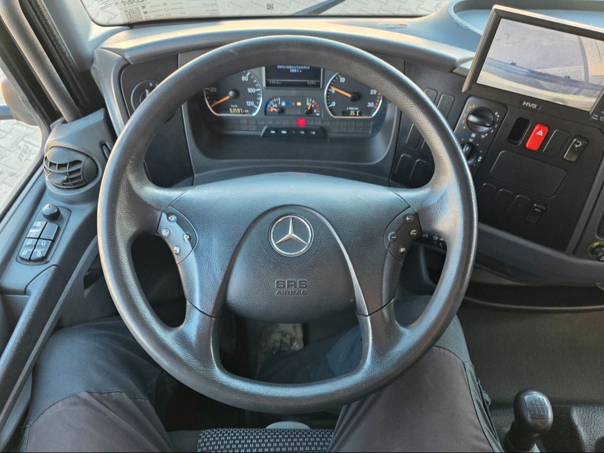 Fahrzeugabbildung Mercedes-Benz Atego 818 L Möbelkoffer+LBW Standklima 2x AHK