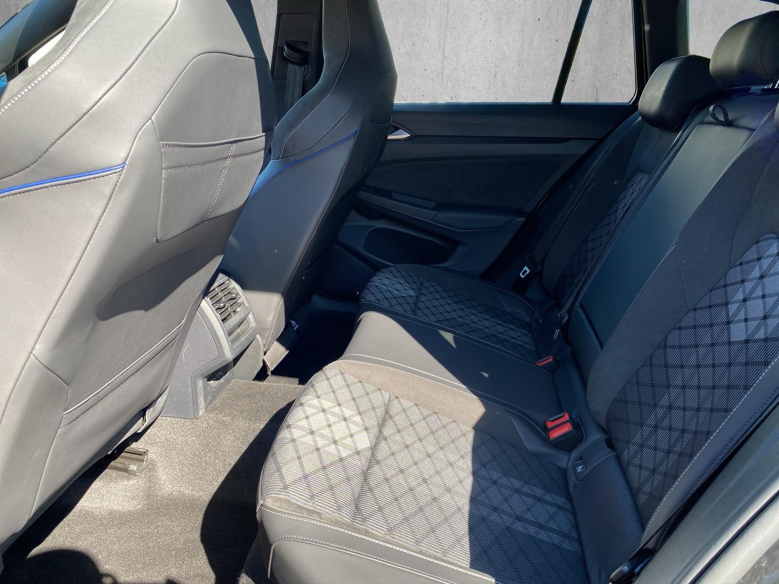 Volkswagen Golf VIII Variant 1.5TSI R-Line LED/ACC/RFK/PDC, миниатюра 6