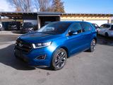 Ford Edge ST-Line 4x4 - blaue Ford Edge