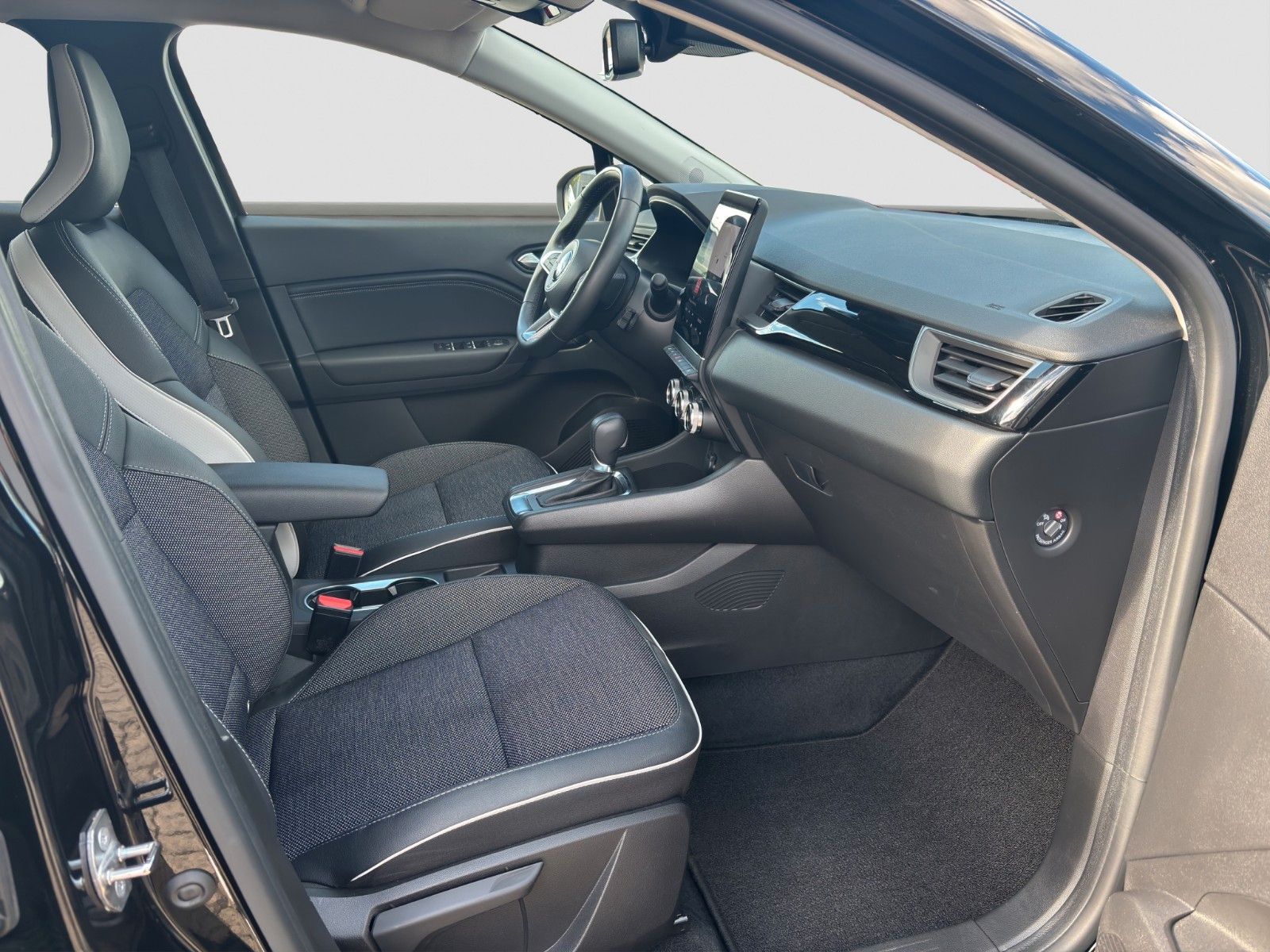 Fahrzeugabbildung Mitsubishi ASX Select 1,6 l Benziner AT