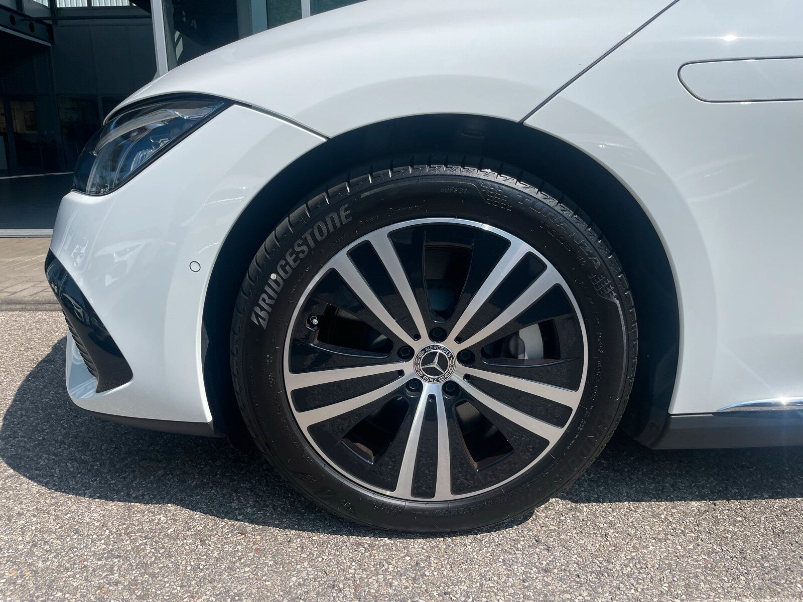 Mercedes-Benz EQE 300 ADVANCED BEIGE AHK DISTRO KEYLESS MEMOR foto 3