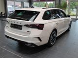 Skoda Octavia Combi 2.0 TDI DSG RS 1.Hand Navi Kamera - Skoda Octavia aus 2022