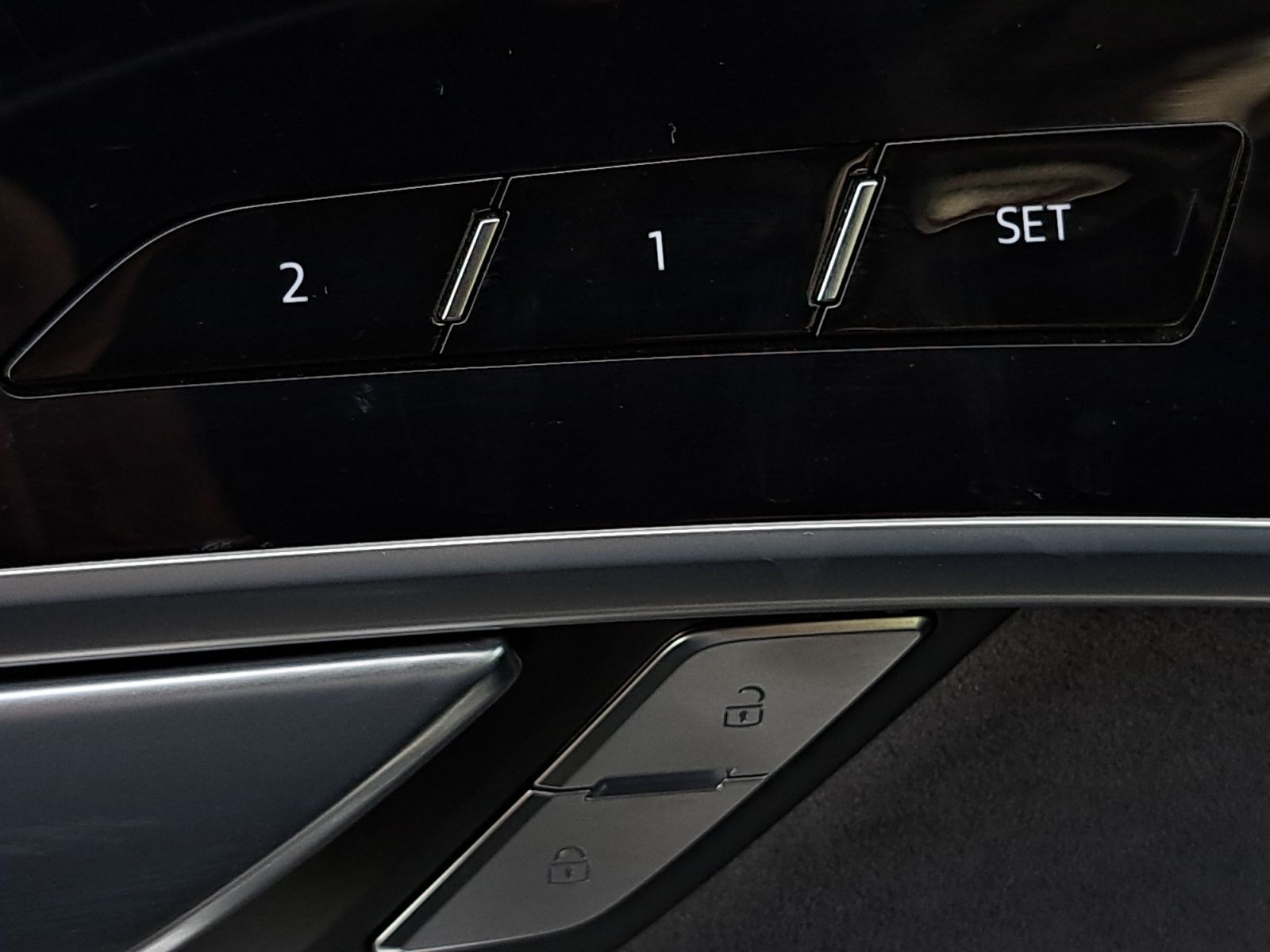 Audi S8 - Bild 27