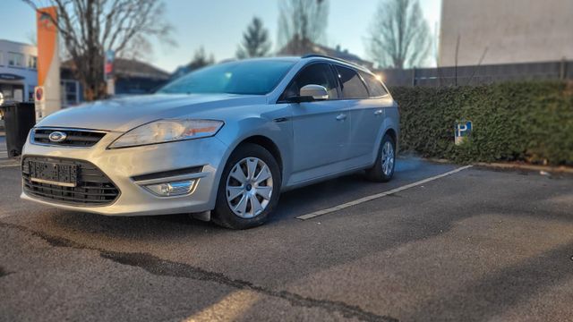 Ford Mondeo Turnier Champions Edition