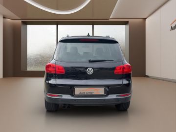 Volkswagen Tiguan - 7