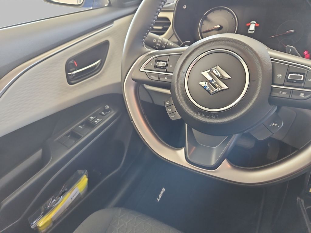 Fahrzeugabbildung Suzuki Swift 1.2 Hybrid CVT Comfort+