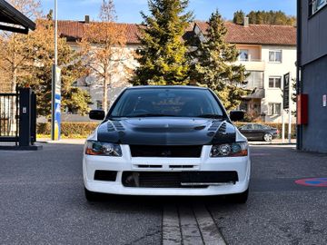Mitsubishi Lancer - 2