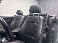 BMW 118 Cabrio Leder aus Rentnerhand