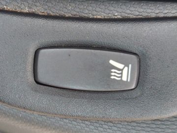Renault Captur Helly Hansen*Autom*Navi*Kamera*PDC*SHZ*