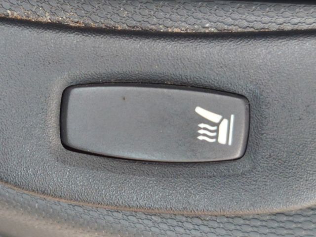 Renault Captur Helly Hansen*Autom*Navi*Kamera*PDC*SHZ*