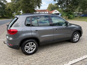 Volkswagen Tiguan - 9