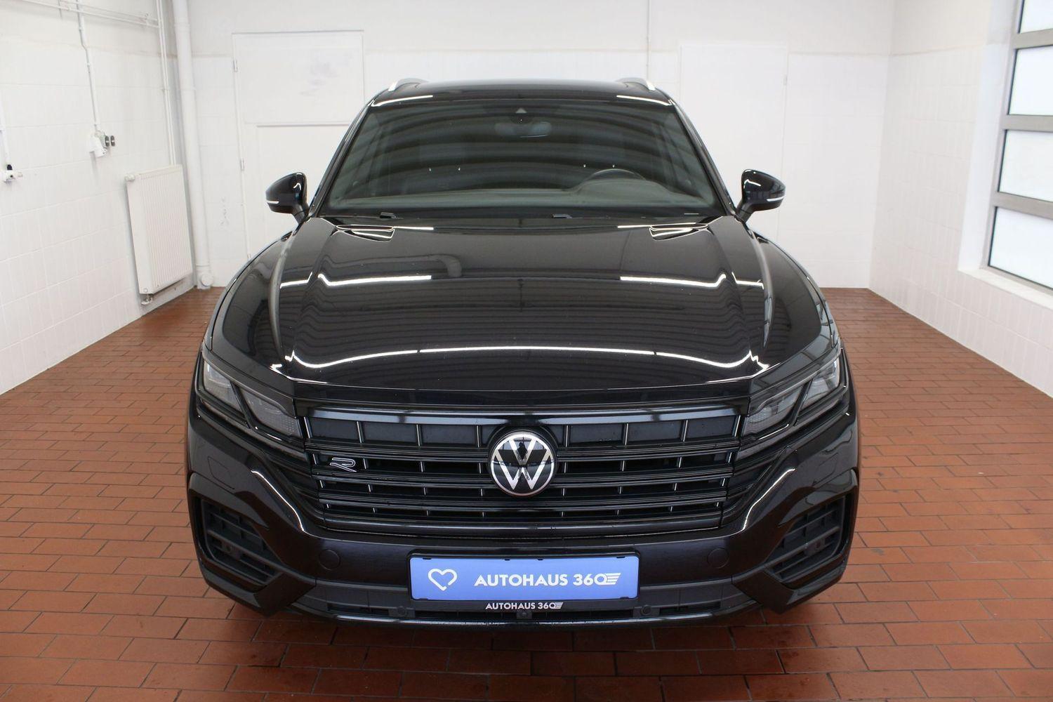 Volkswagen Touareg R-Line 4Motion Matrix virt. Cockpit Lede