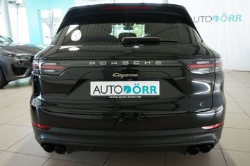 Porsche Cayenne - 4