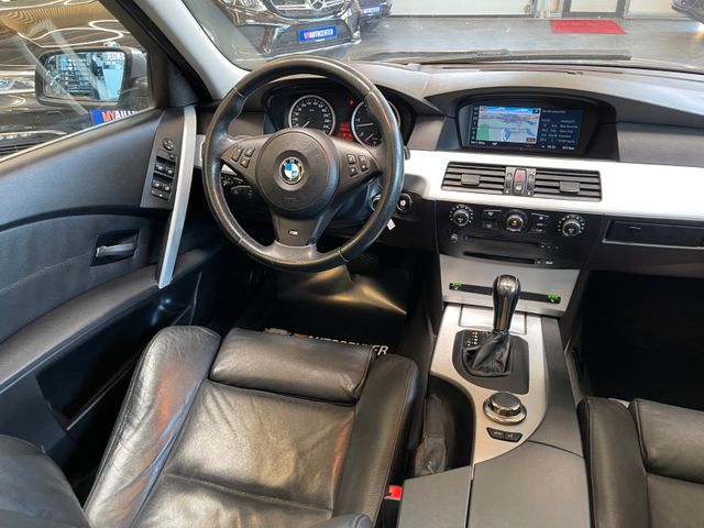 BMW 530 Touring 530d xDrive *HUD*NAVI*LEDER*PANO*SZH