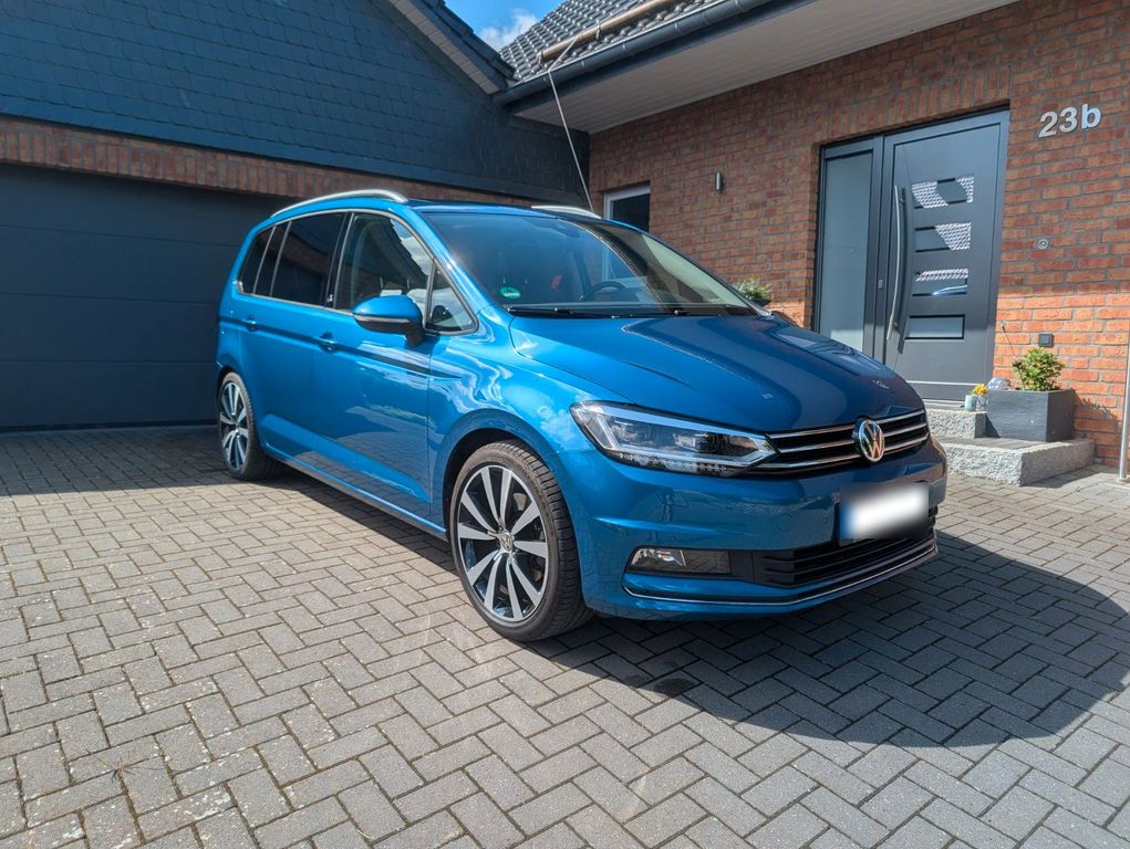 Image of Volkswagen Touran