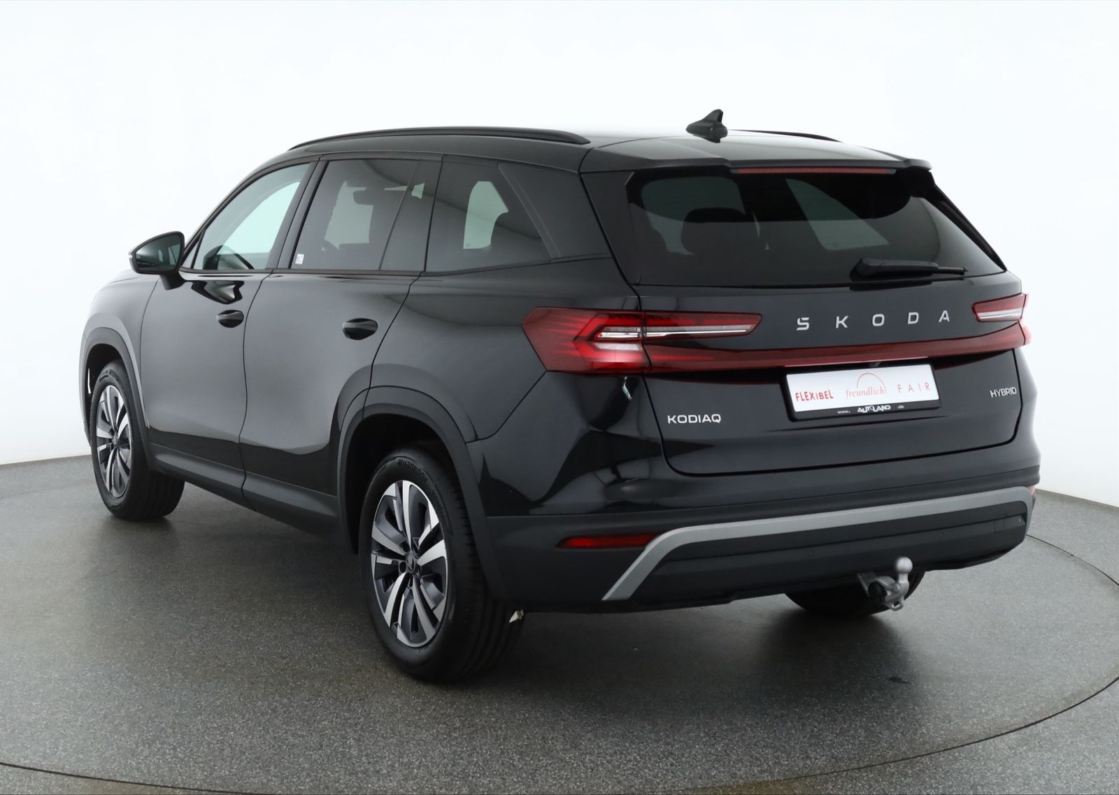 Skoda Kodiaq Selection 1.5 eTSI DSG Matrix 7-Sitzer AH imagem 3